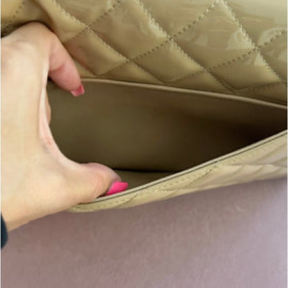 CHANEL CLUTCH ON CHAIN BAG (AUTHENTIC) - Picture 3 of 14